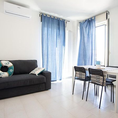 Chiale Holiday Apartments Поліньяно-а-Маре Екстер'єр фото