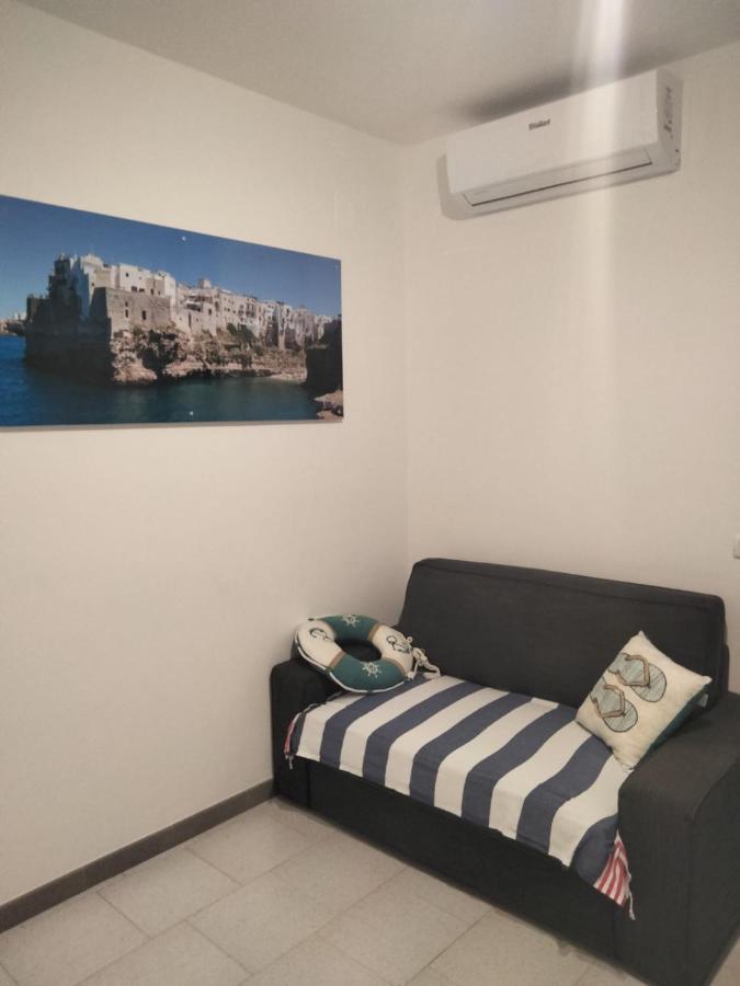 Chiale Holiday Apartments Поліньяно-а-Маре Екстер'єр фото